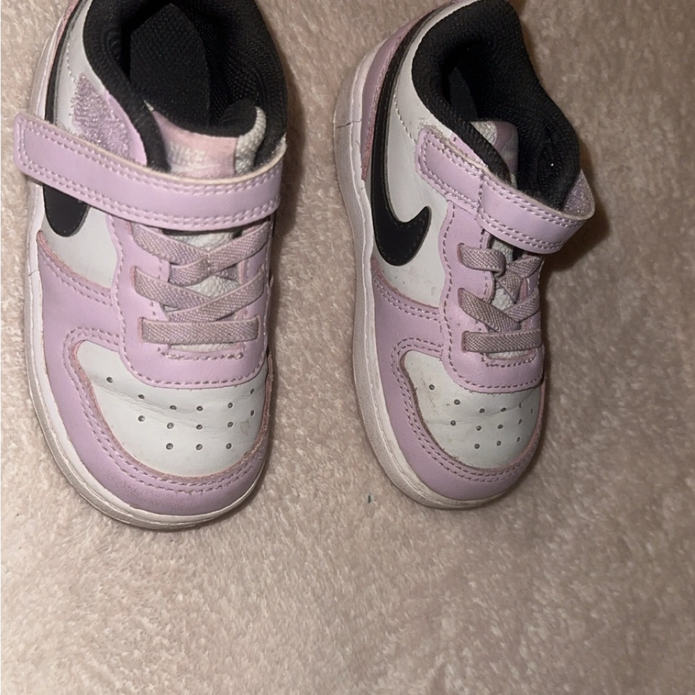 Nike Kids Light Pink and White Sneakers